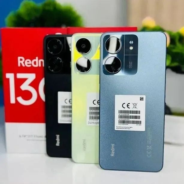 REDMI 13 C 128 GB / 4 RAM